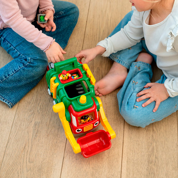 WOW TOYS - Flip n Tip Fred Recycling Rubbish Truck