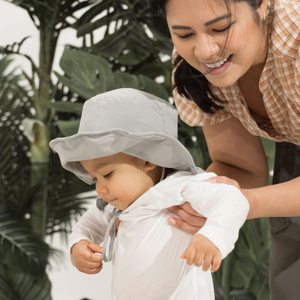 Tiny Twinkle - Sun Protection Flap Hat - Gray