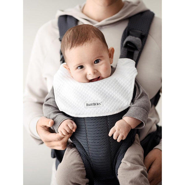 Babybjörn - Bib for Baby Carrier - Fits Baby Carrier Harmony-Panda Kids and Baby