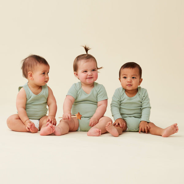 ergoPouch - Bodywear Long Sleeve Bodysuit 0.2 Tog - Sage-Panda Kids and Baby