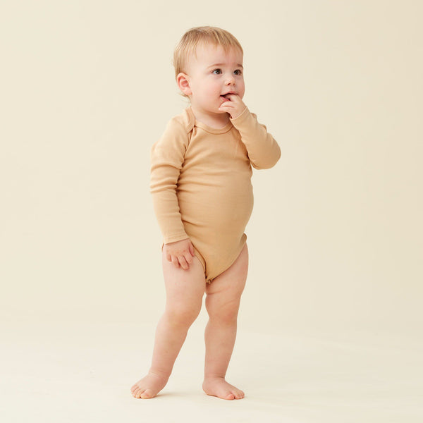 ergoPouch - Bodywear Long Sleeve Bodysuit 0.2 Tog - Wheat-Panda Kids and Baby