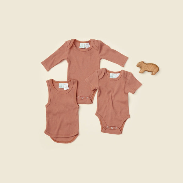 ergoPouch - Bodywear Long Sleeve Bodysuit 0.2 Tog - Chestnut-Panda Kids and Baby