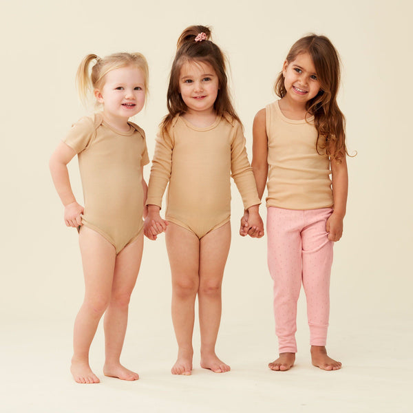 ergoPouch - Bodywear Long Sleeve Bodysuit 0.2 Tog - Wheat-Panda Kids and Baby