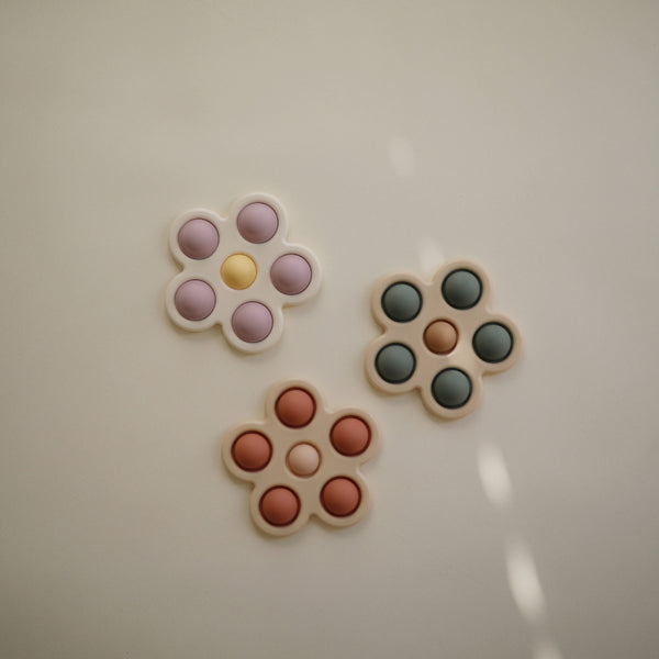 Mushie - Flower Press Teething Toy - Soft Lilac/Pale Daffodil/Ivory-Panda Kids and Baby
