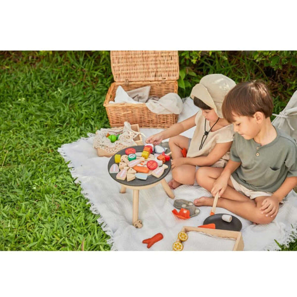 PlanToys - BBQ Playset-Panda Kids and Baby