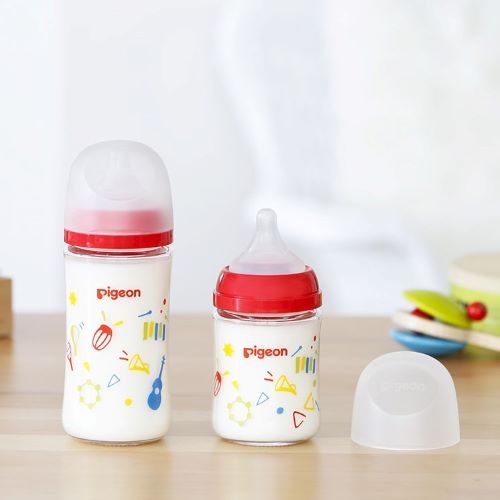 Pigeon Breast Milk Realization Glass Baby Bottle - Music - 240ml