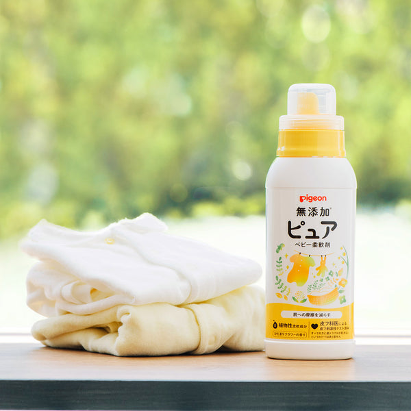 Pigeon - Baby Fabric Softener 600ml - Main Bottle