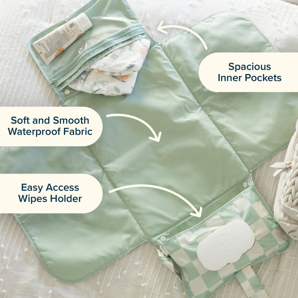 Tiny Twinkle - Mess-Proof Portable Nappy Changing Pad - Bows
