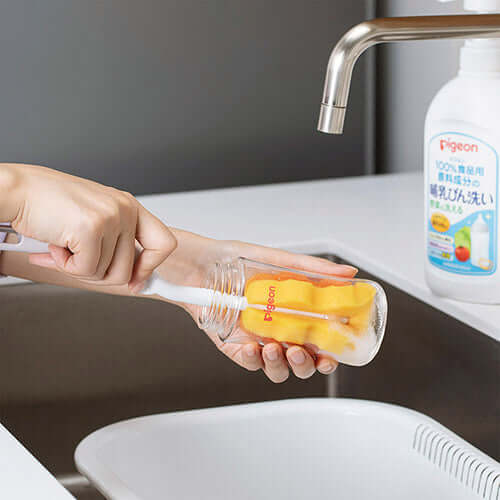 Pigeon - Baby Bottle Sponge Brush-Panda Kids and Baby