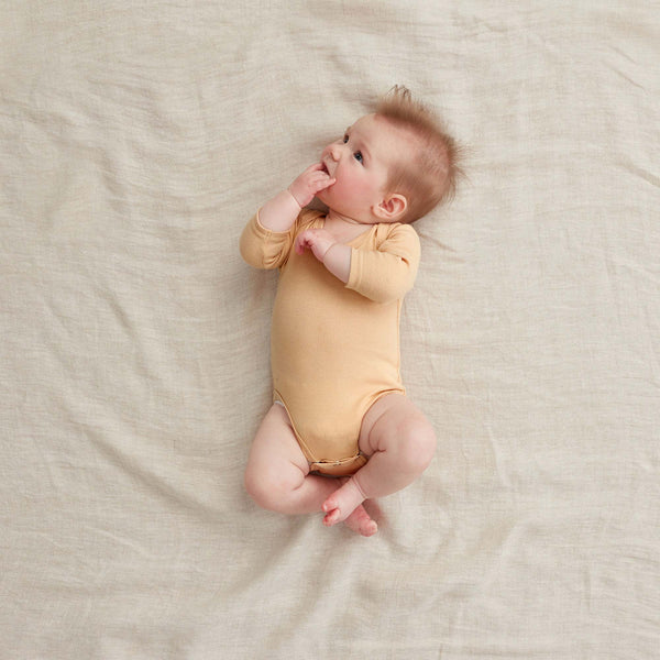 ergoPouch - Bodywear Long Sleeve Bodysuit 0.2 Tog - Wheat Baby Sleeping ergoPouch 