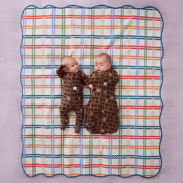 ergoPouch - Cocoon Swaddle Bag - Limited Edition 1.0 Tog - Picnic-Panda Kids and Baby